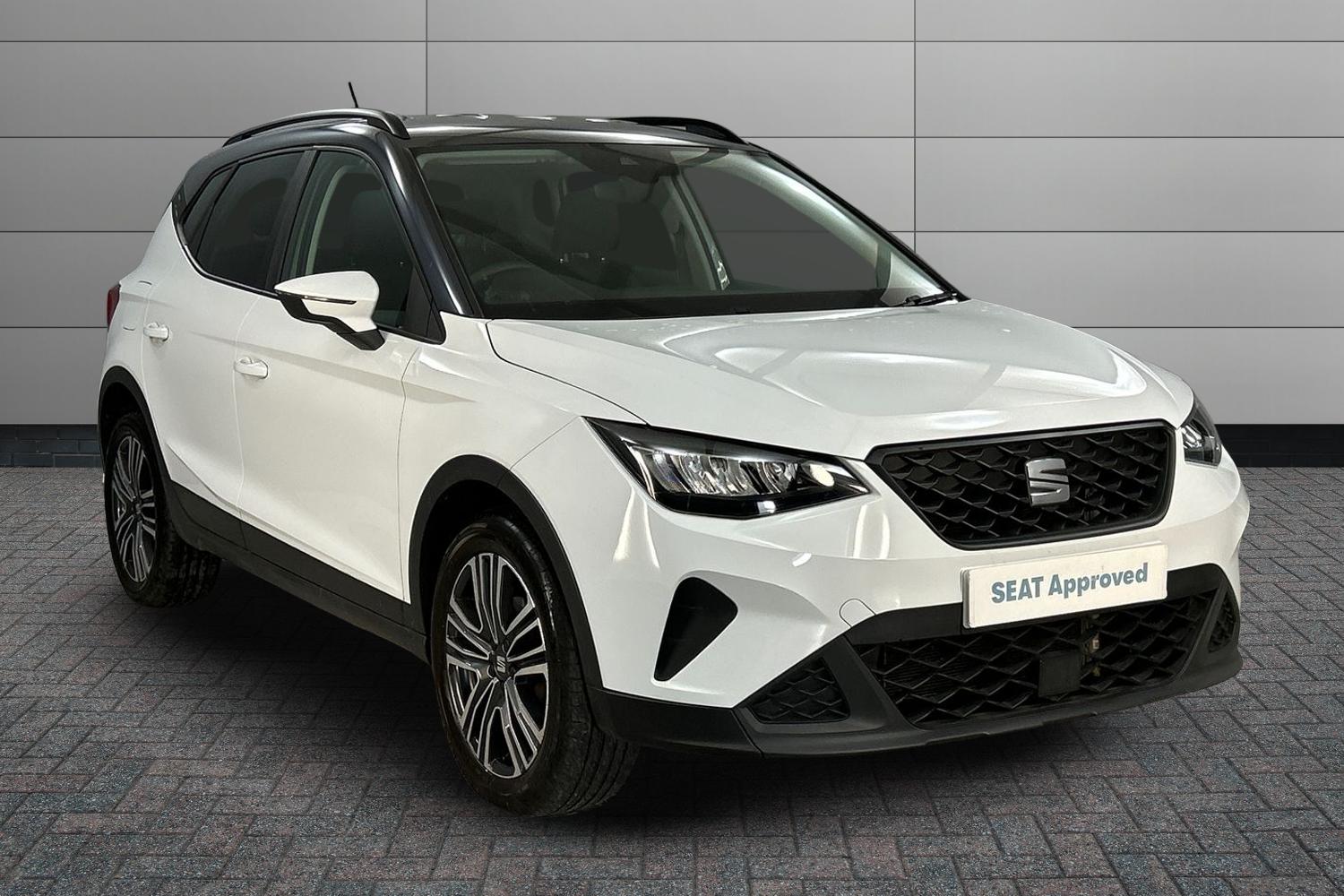 Main listing image - SEAT Arona