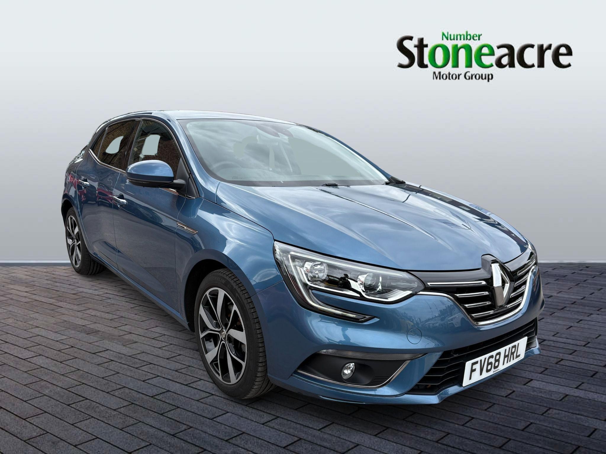 Main listing image - Renault Megane