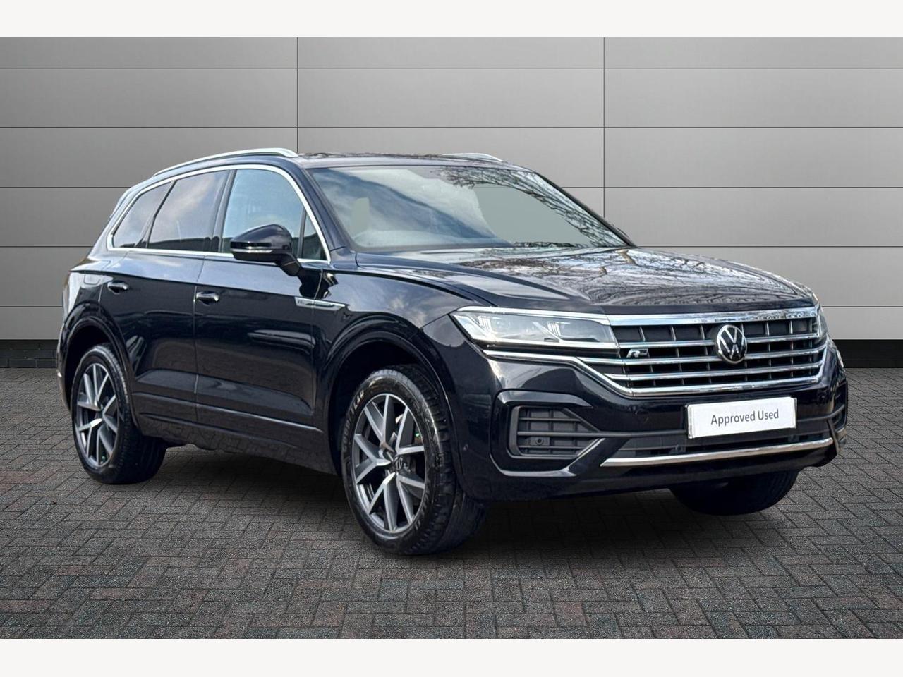 Main listing image - Volkswagen Touareg