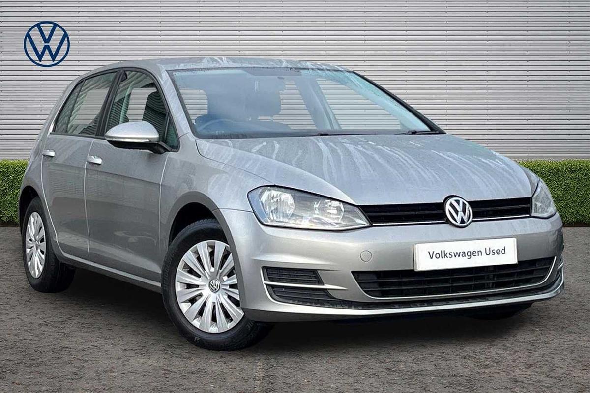 Main listing image - Volkswagen Golf