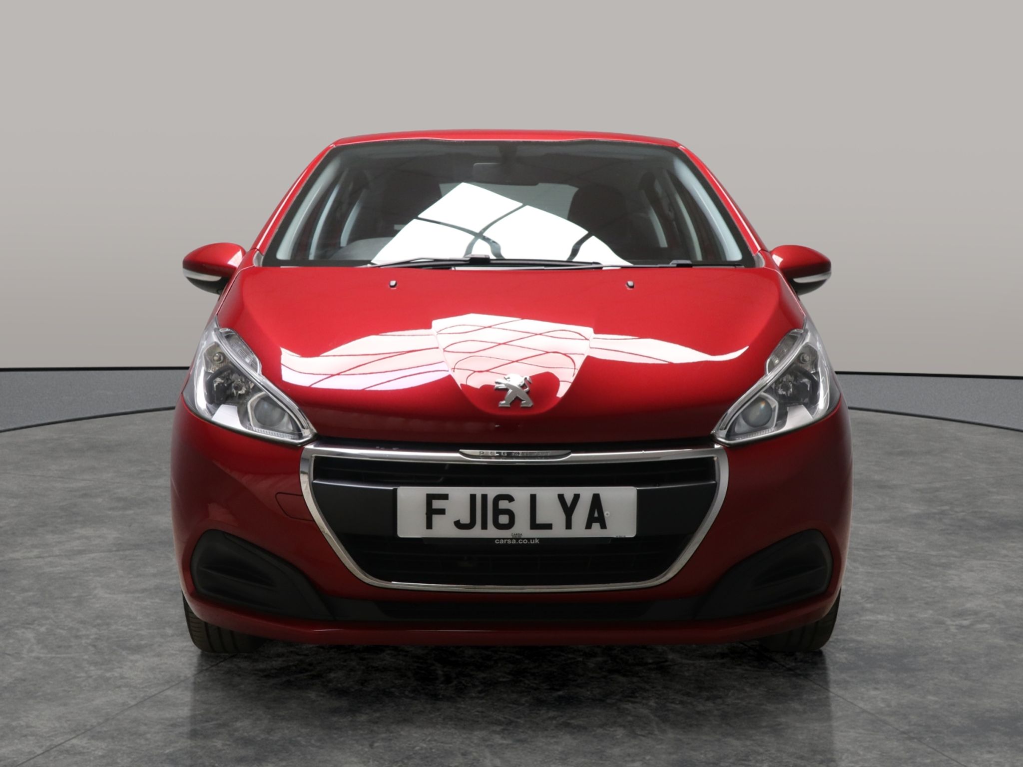 Main listing image - Peugeot 208