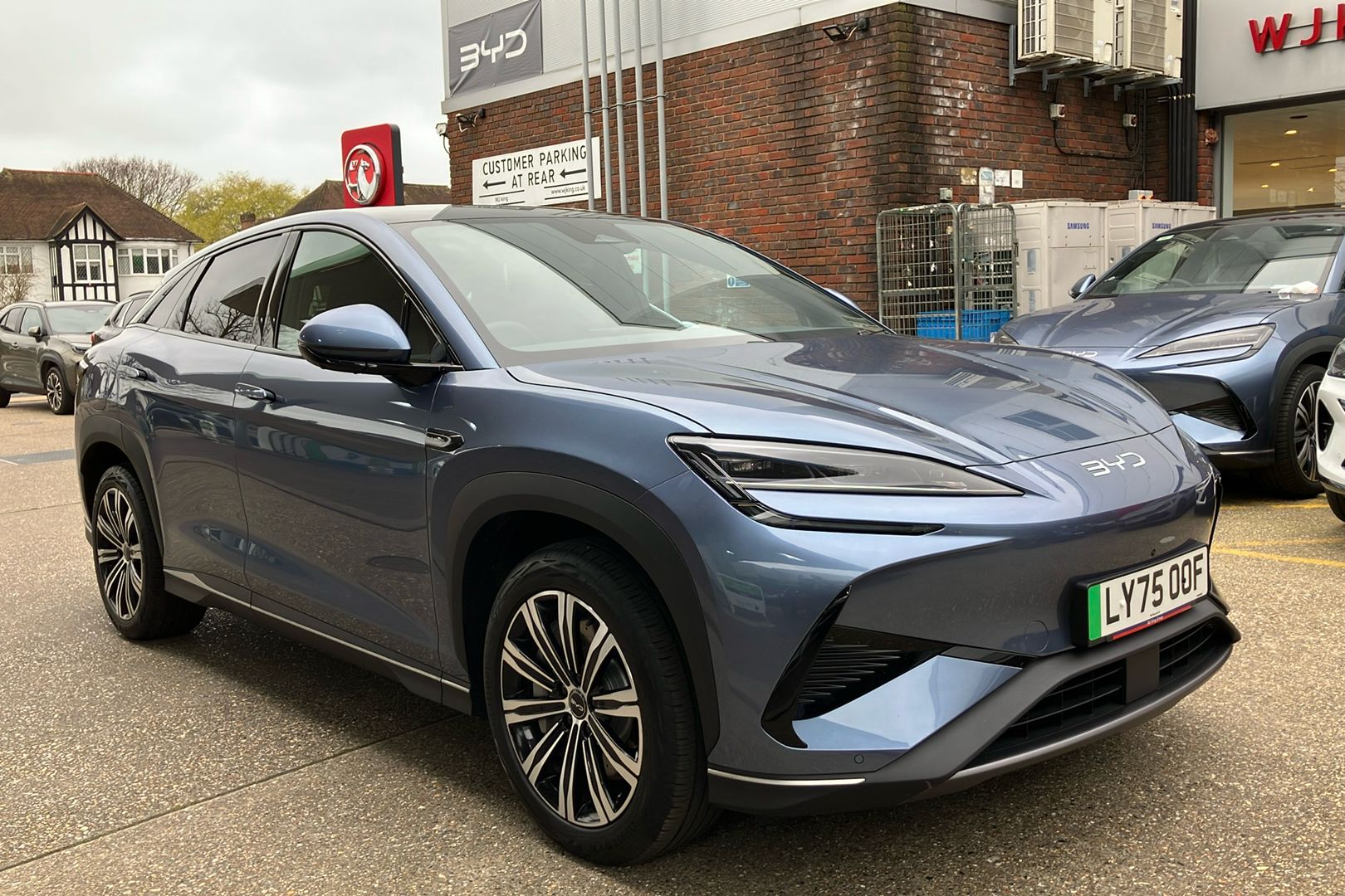 Main listing image - BYD Sealion 7