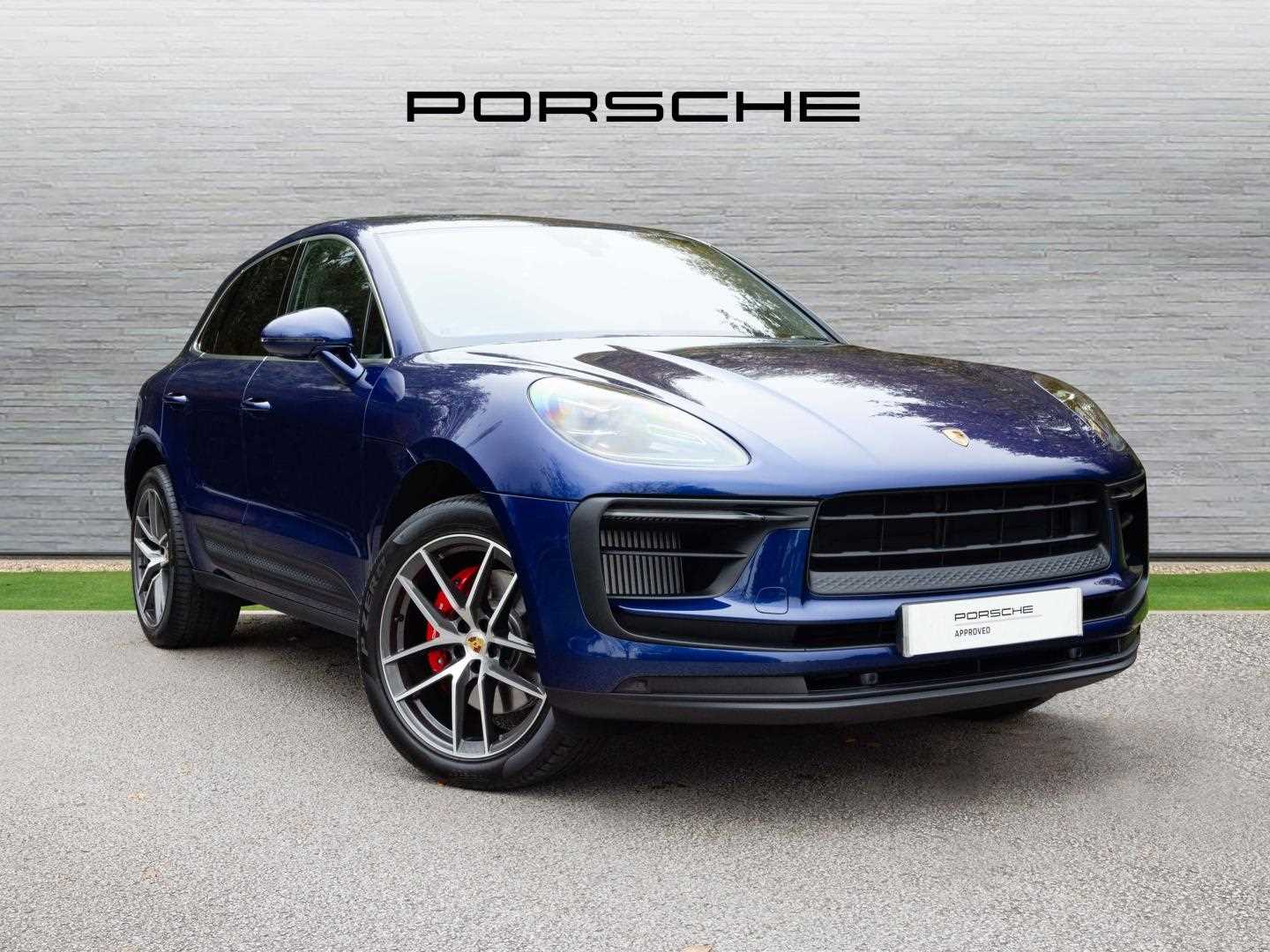 Main listing image - Porsche Macan