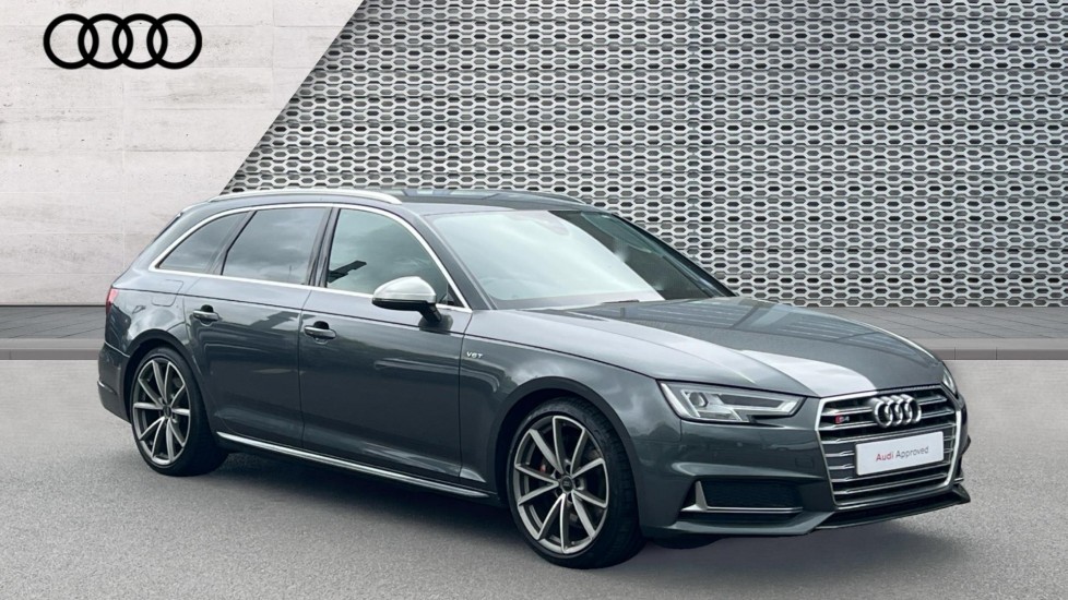 Main listing image - Audi S4