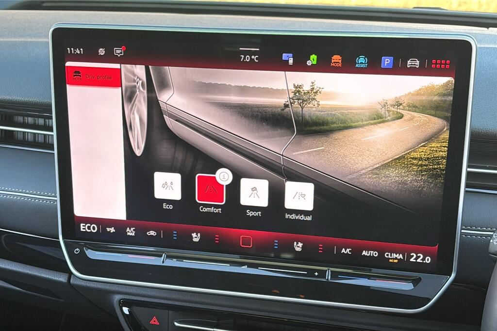 Main listing image - Volkswagen ID.7