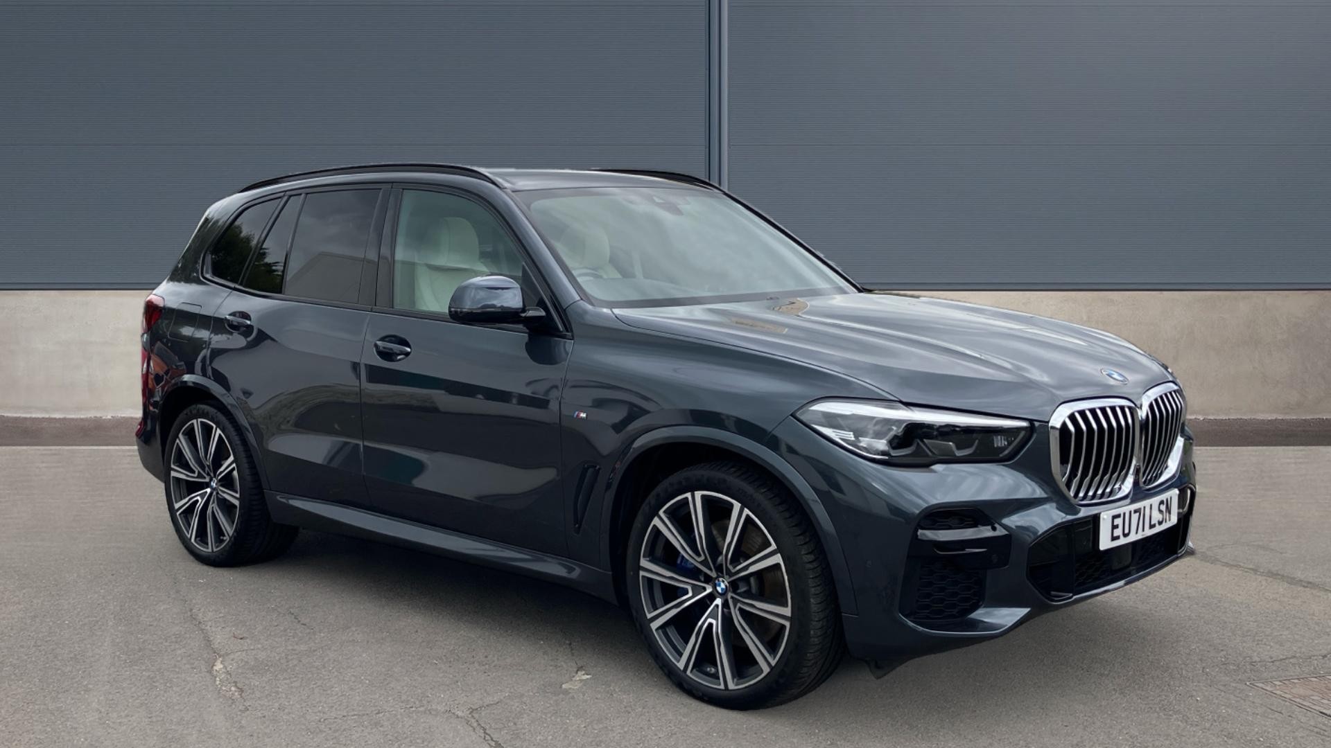 Main listing image - BMW X5