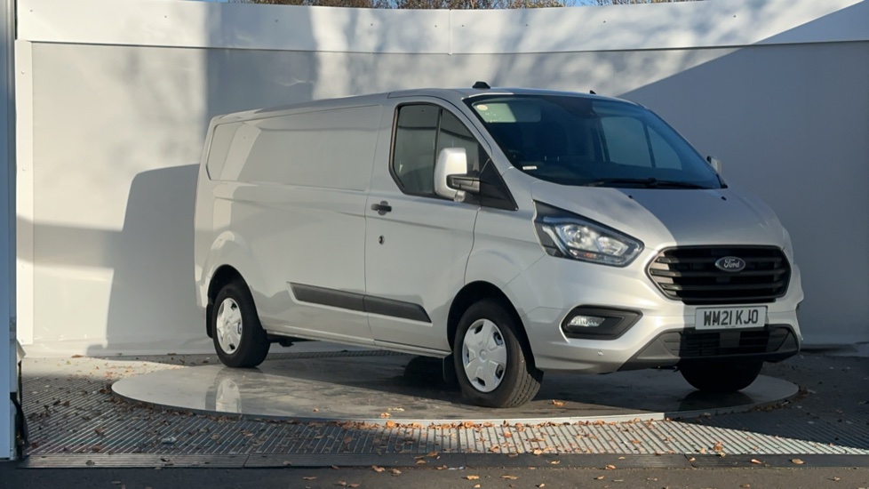 Main listing image - Ford Transit Custom