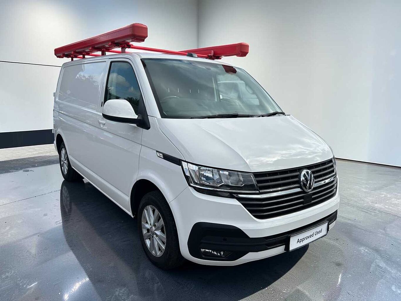 Main listing image - Volkswagen Transporter