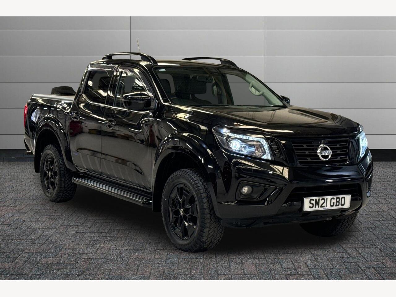 Main listing image - Nissan Navara