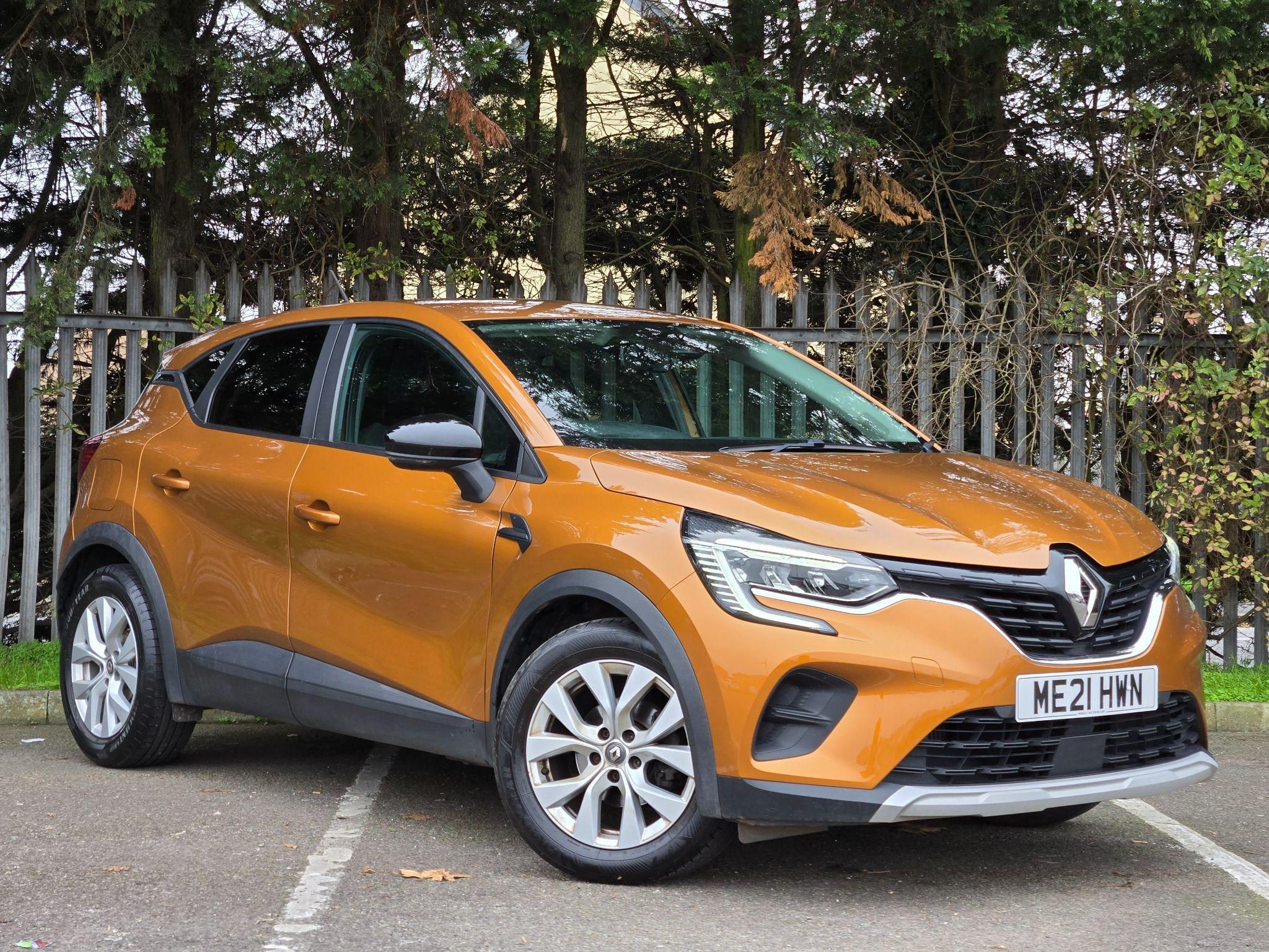 Main listing image - Renault Captur