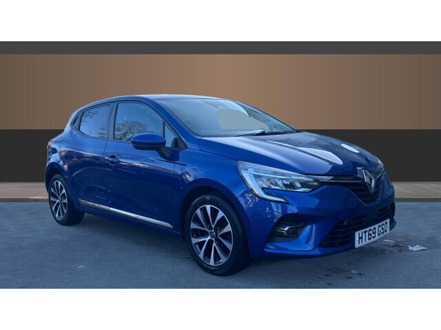 Main listing image - Renault Clio