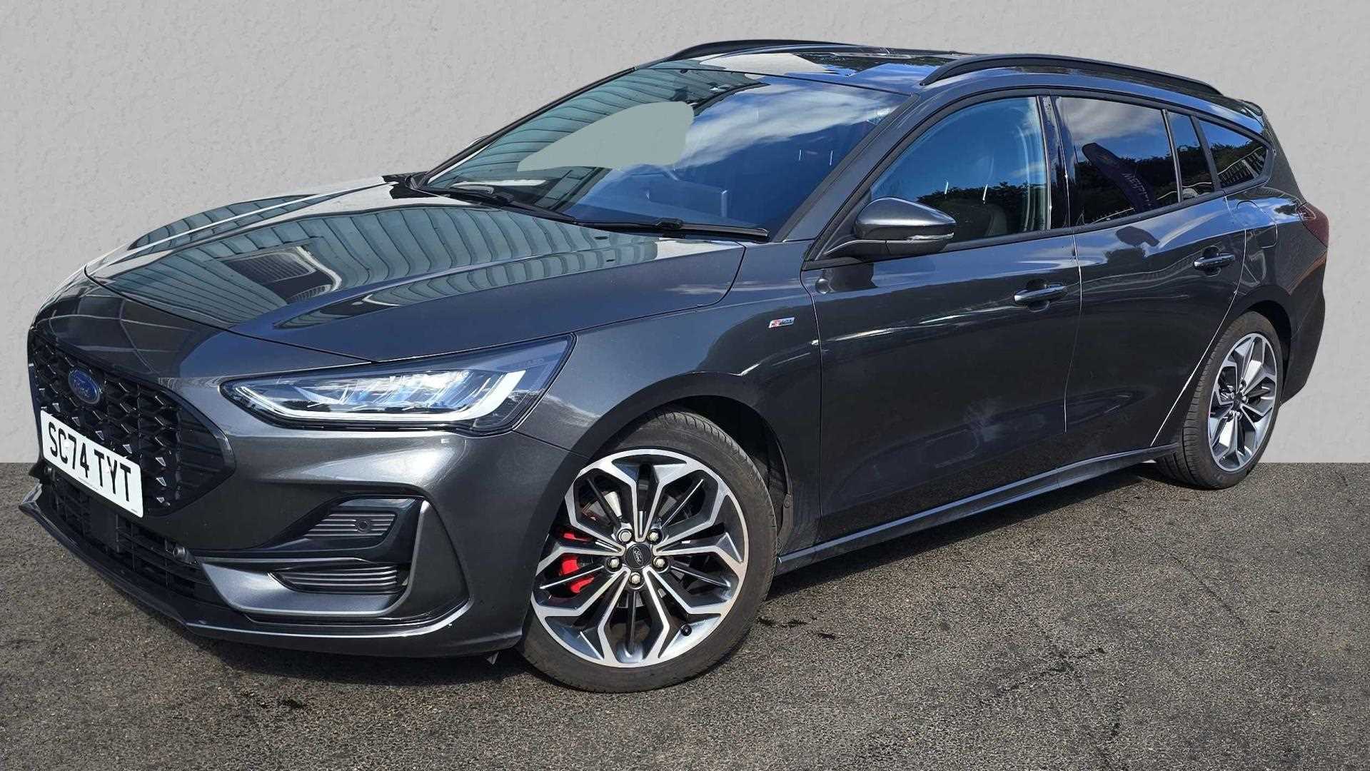 Main listing image - Ford Focus Estate