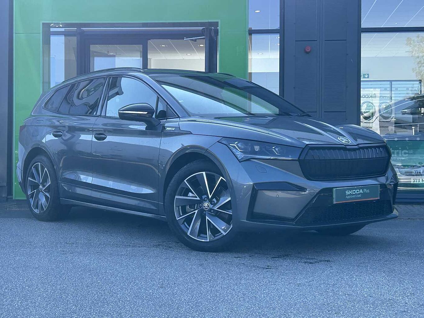 Main listing image - Skoda Enyaq