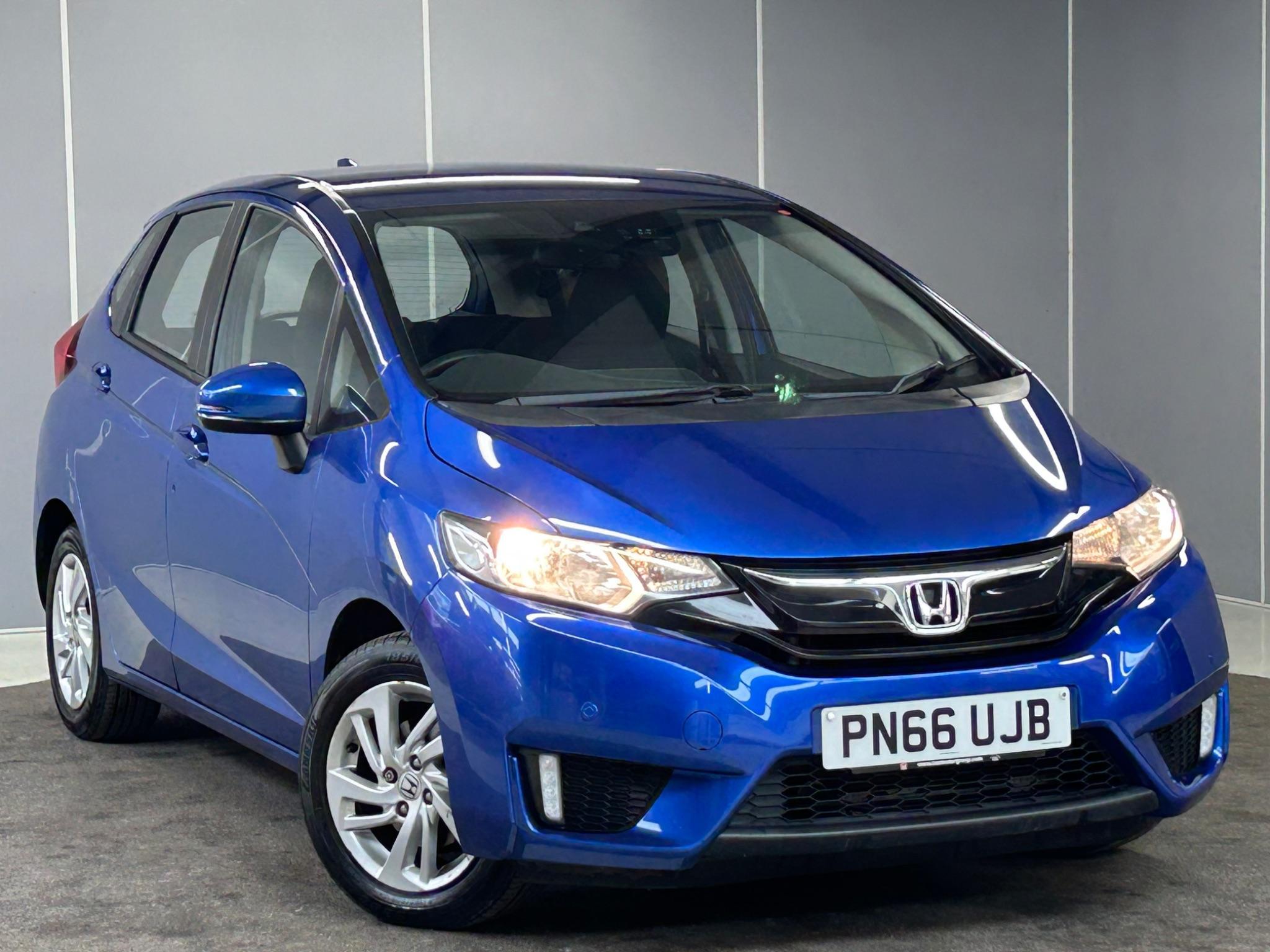 Main listing image - Honda Jazz