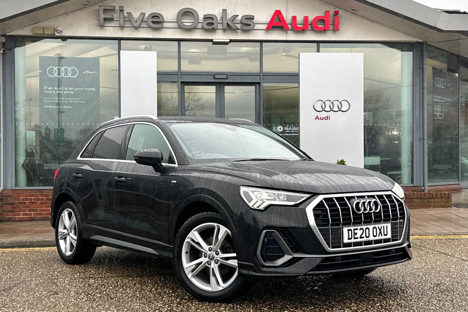 Main listing image - Audi Q3