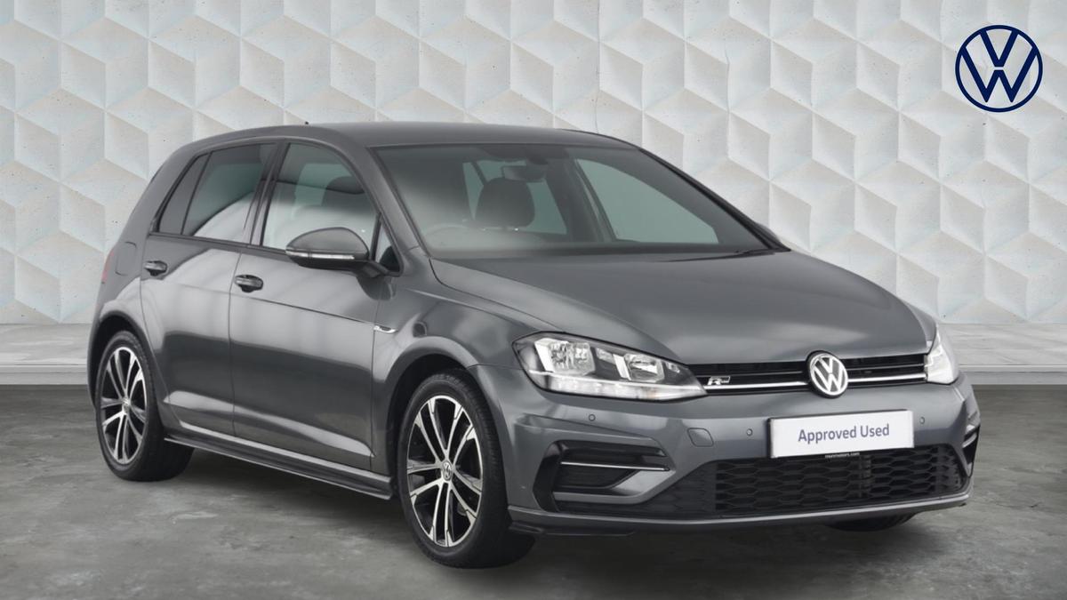 Main listing image - Volkswagen Golf