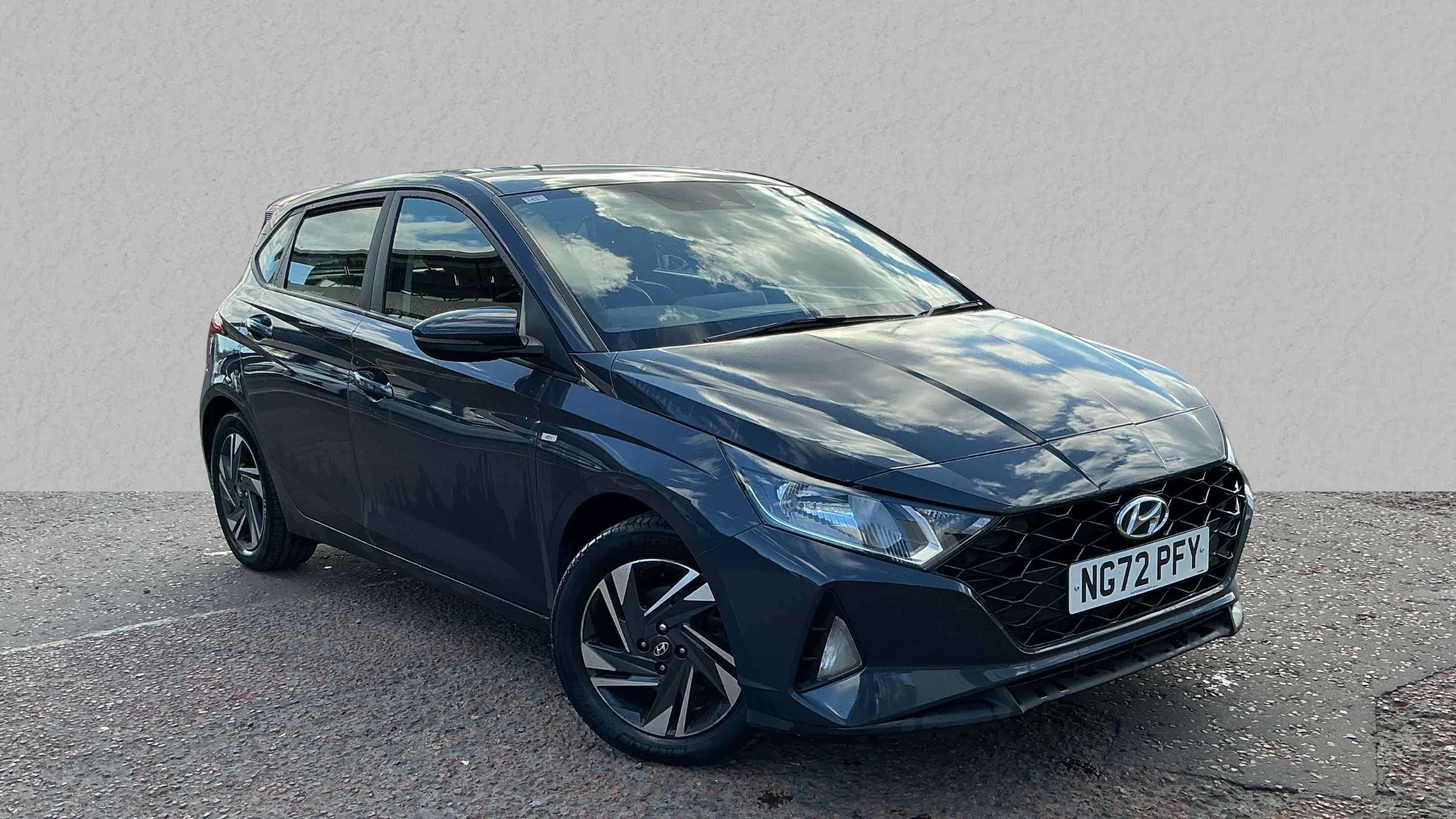 Main listing image - Hyundai i20