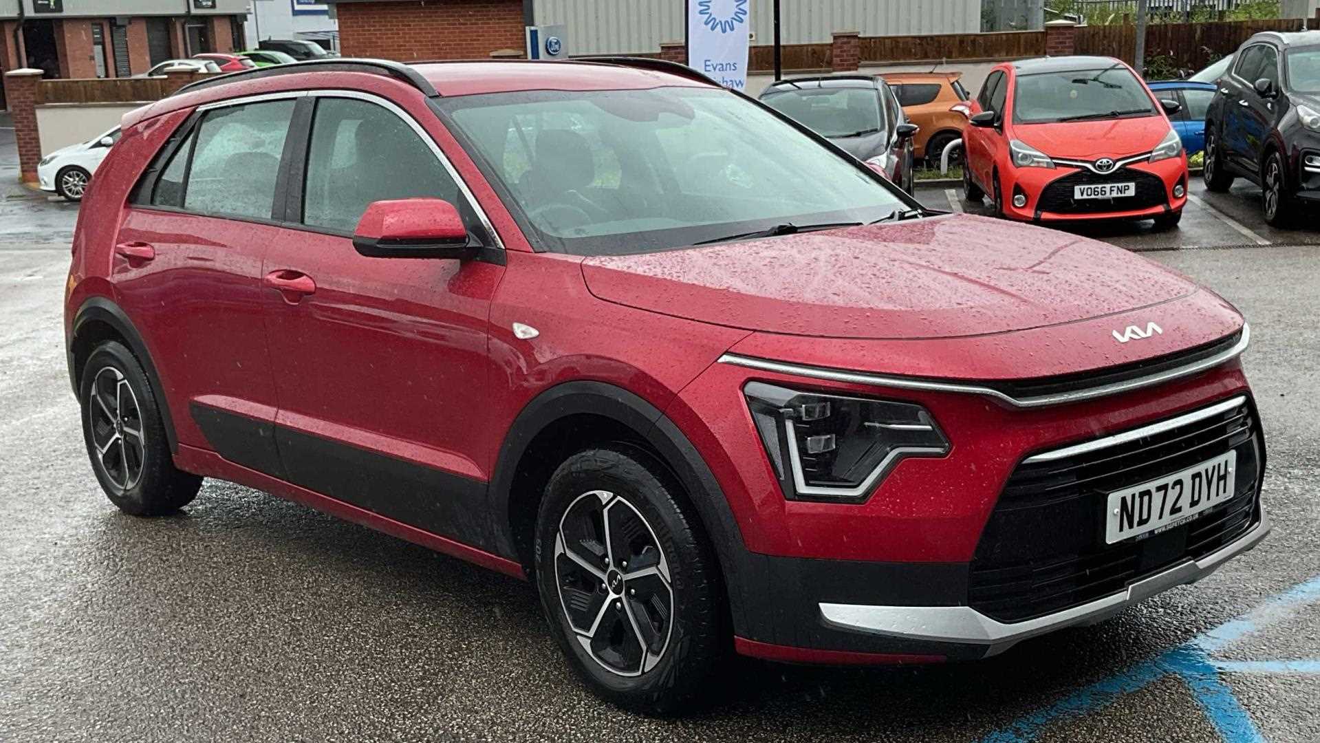 Main listing image - Kia Niro