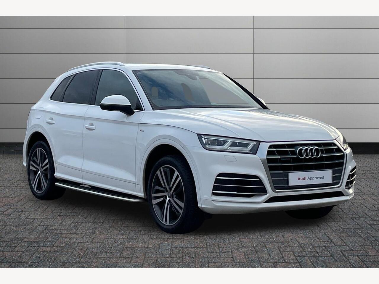 Main listing image - Audi Q5