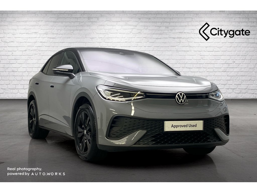 Main listing image - Volkswagen ID.5