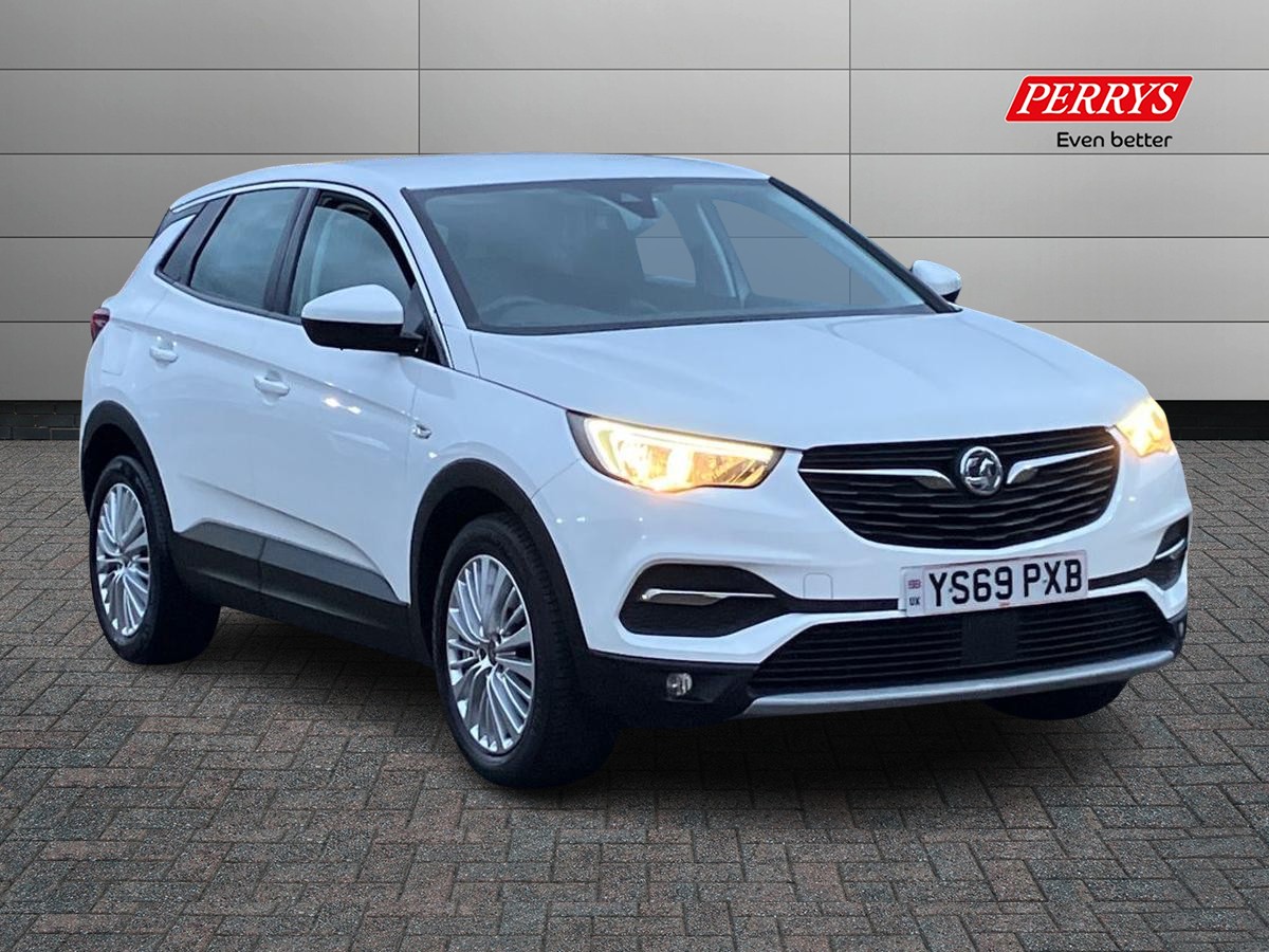 Main listing image - Vauxhall Grandland X