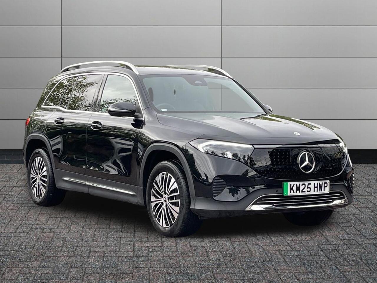 Main listing image - Mercedes-Benz EQB