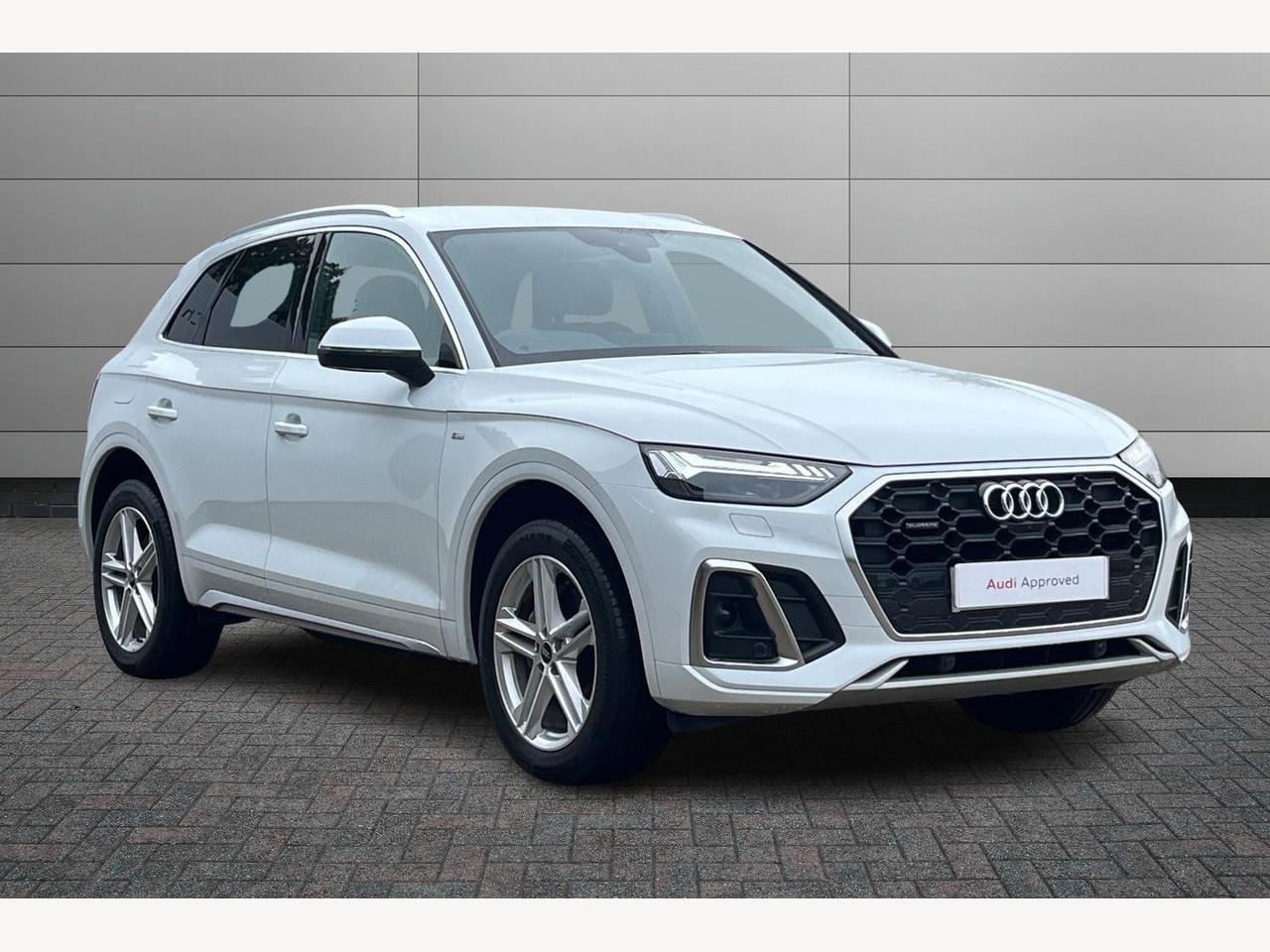 Main listing image - Audi Q5