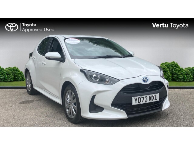 Main listing image - Toyota Yaris