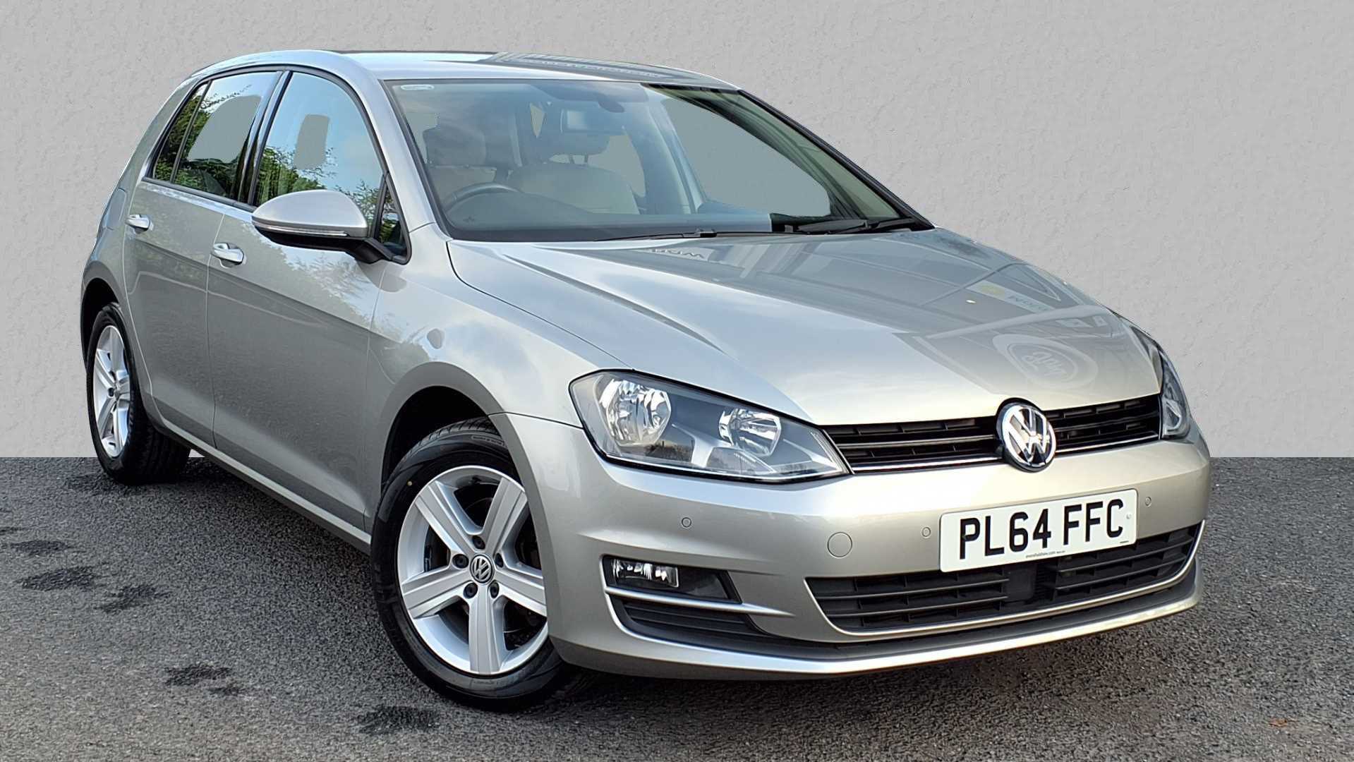 Main listing image - Volkswagen Golf