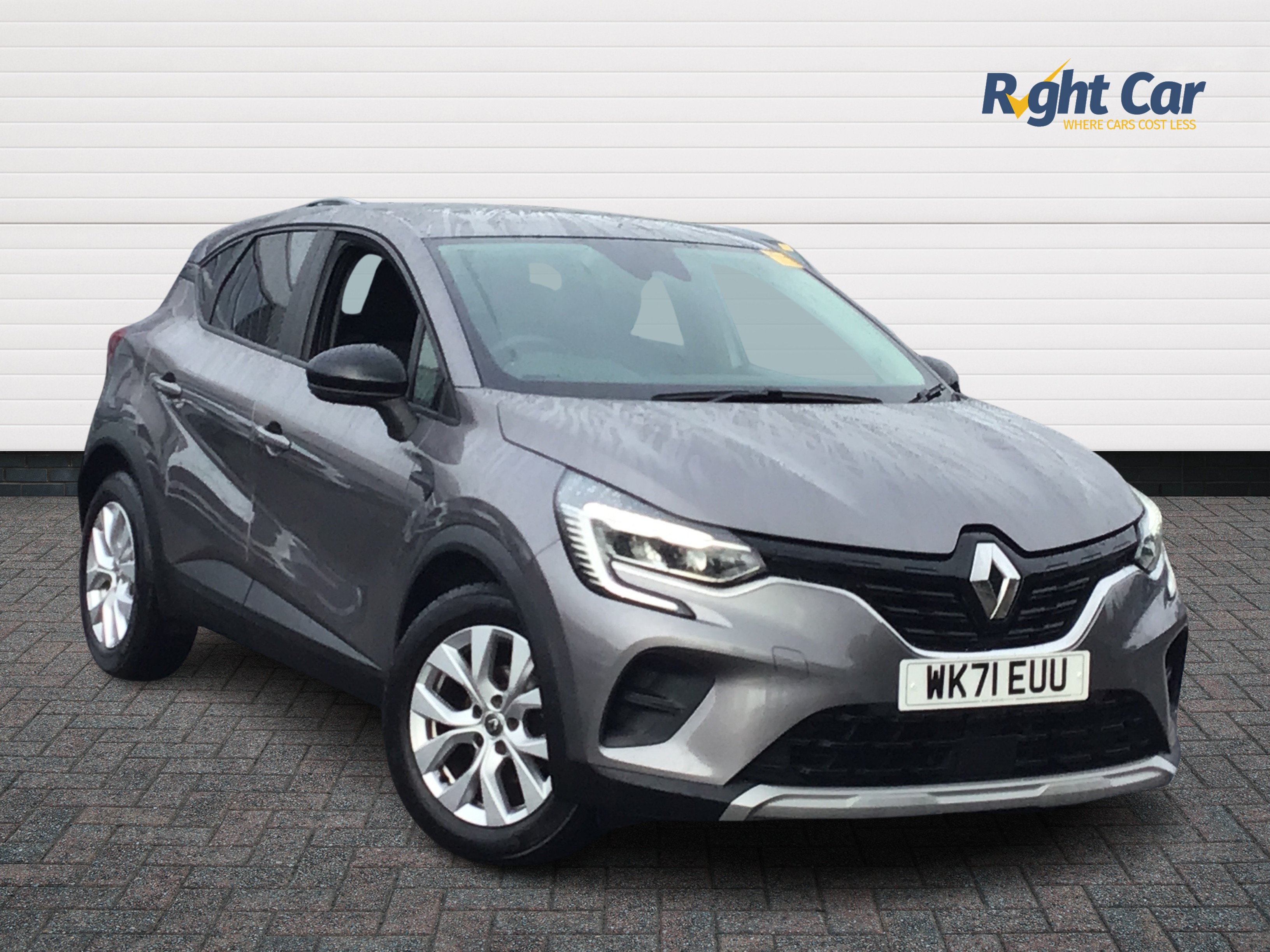 Main listing image - Renault Captur