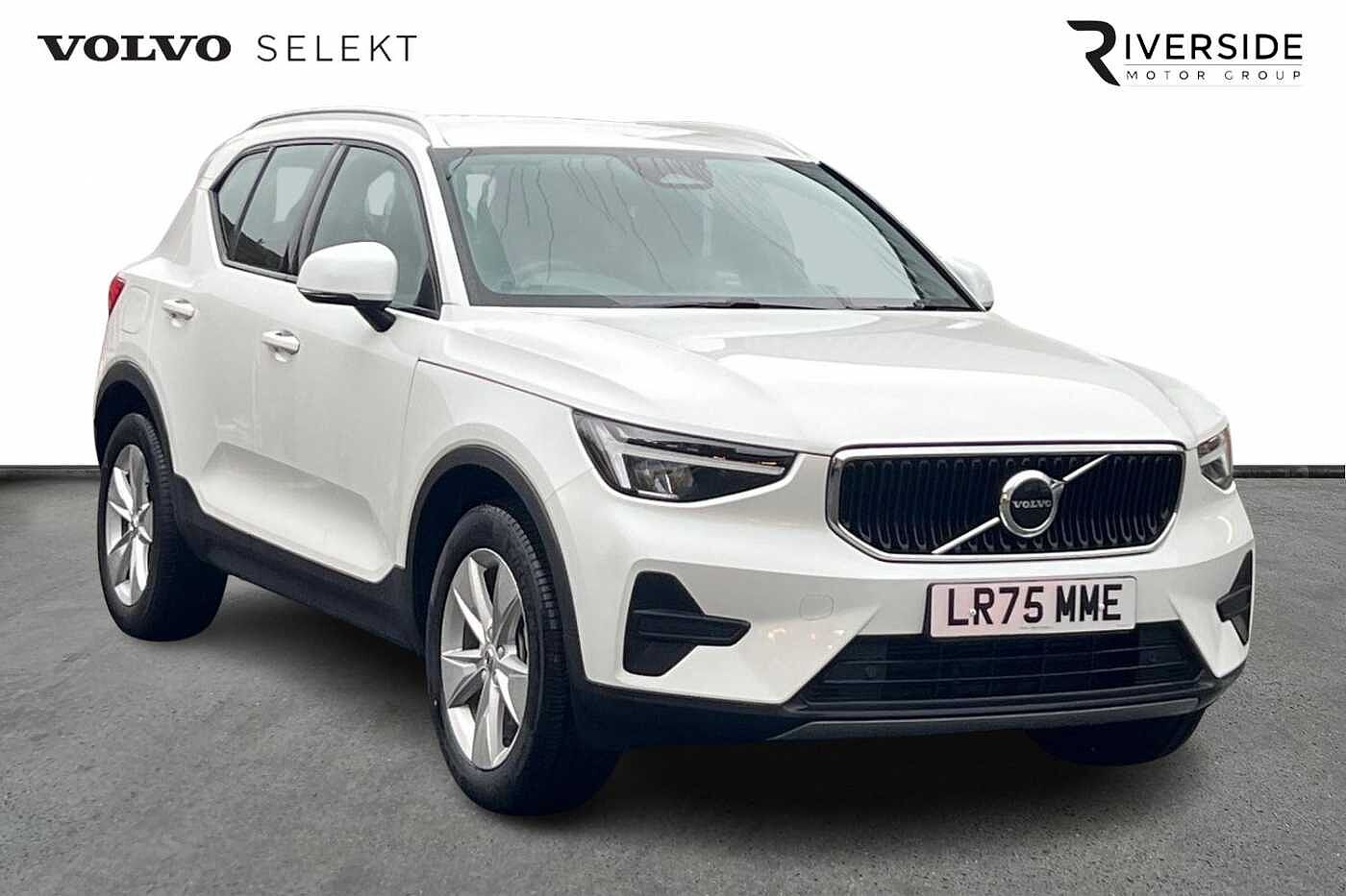 Main listing image - Volvo XC40