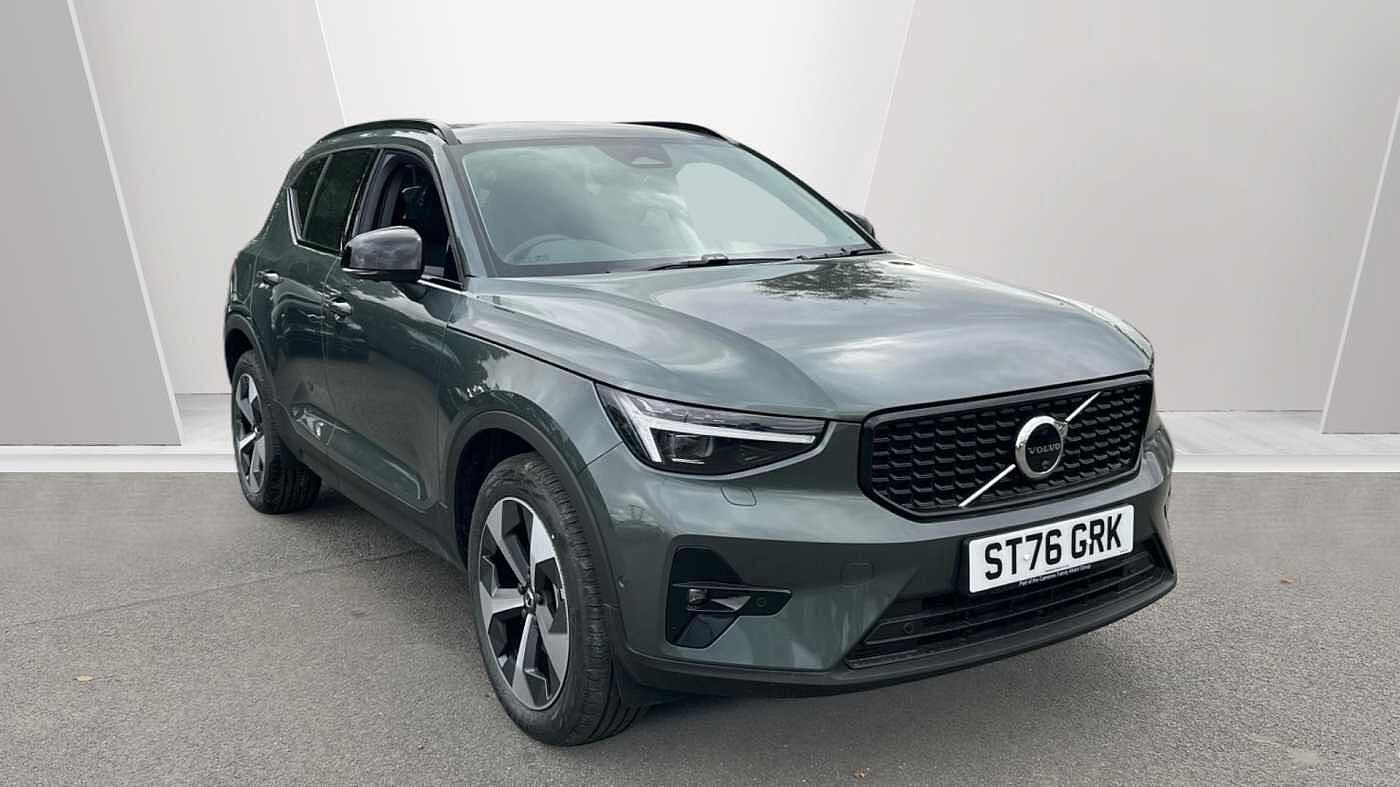 Main listing image - Volvo XC40