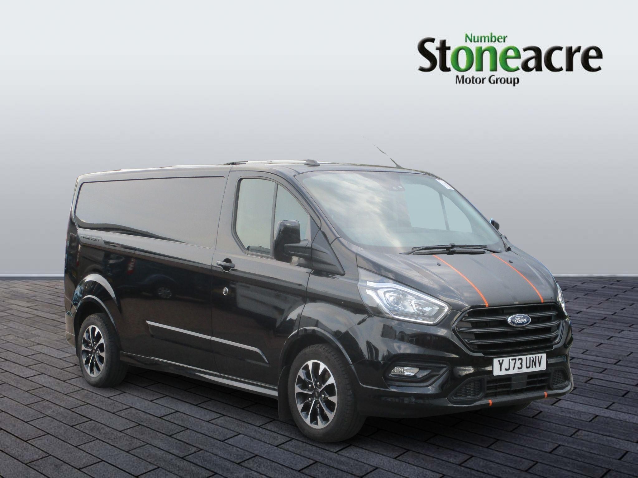 Main listing image - Ford Transit Custom