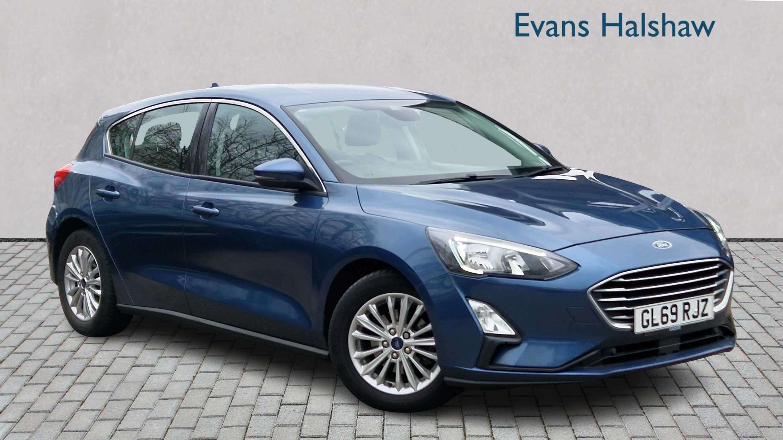 Main listing image - Ford Focus