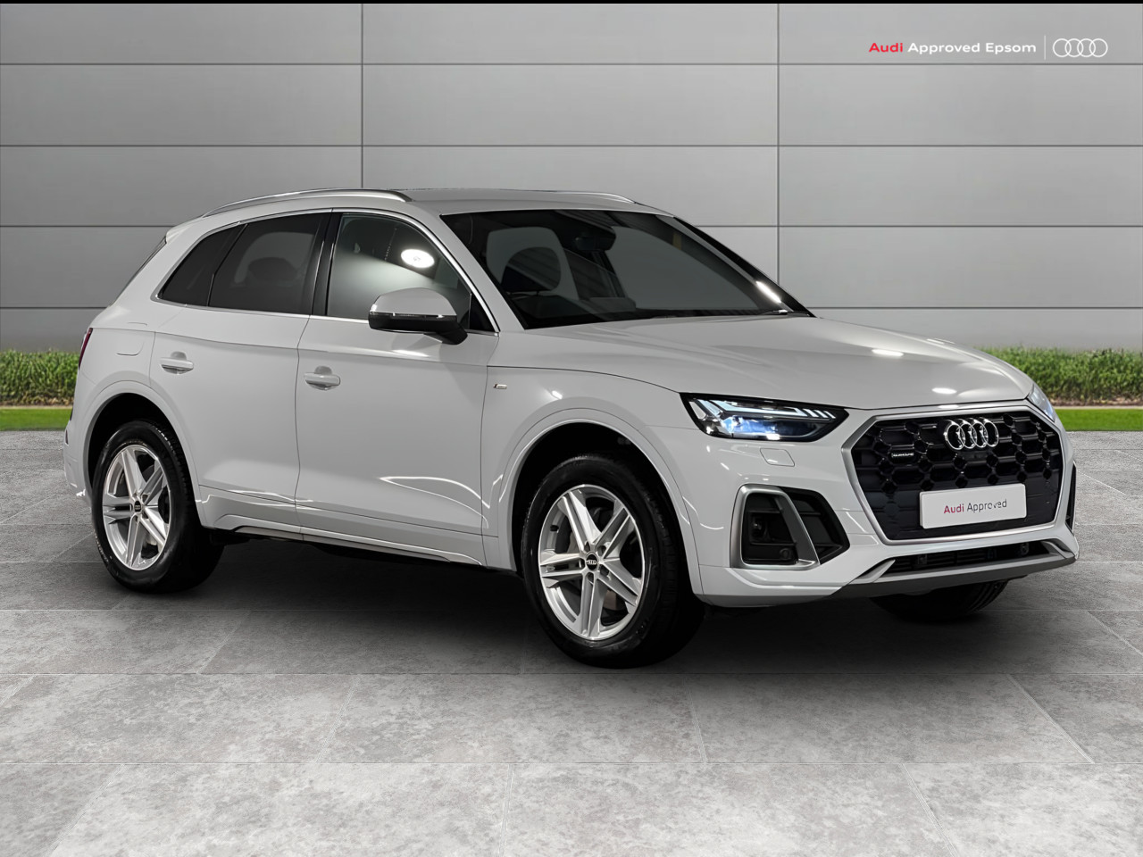 Main listing image - Audi Q5
