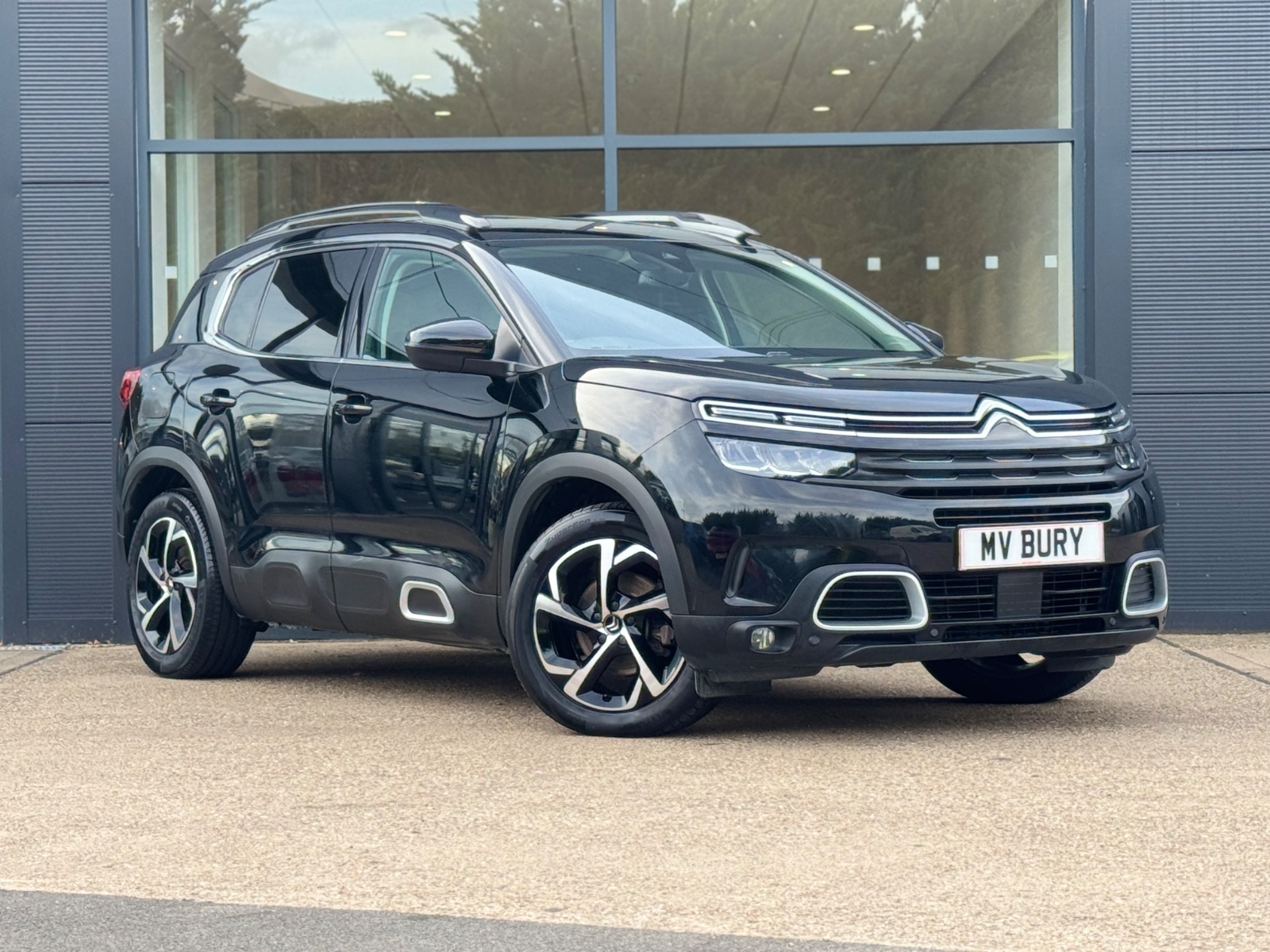 Main listing image - Citroen C5 Aircross