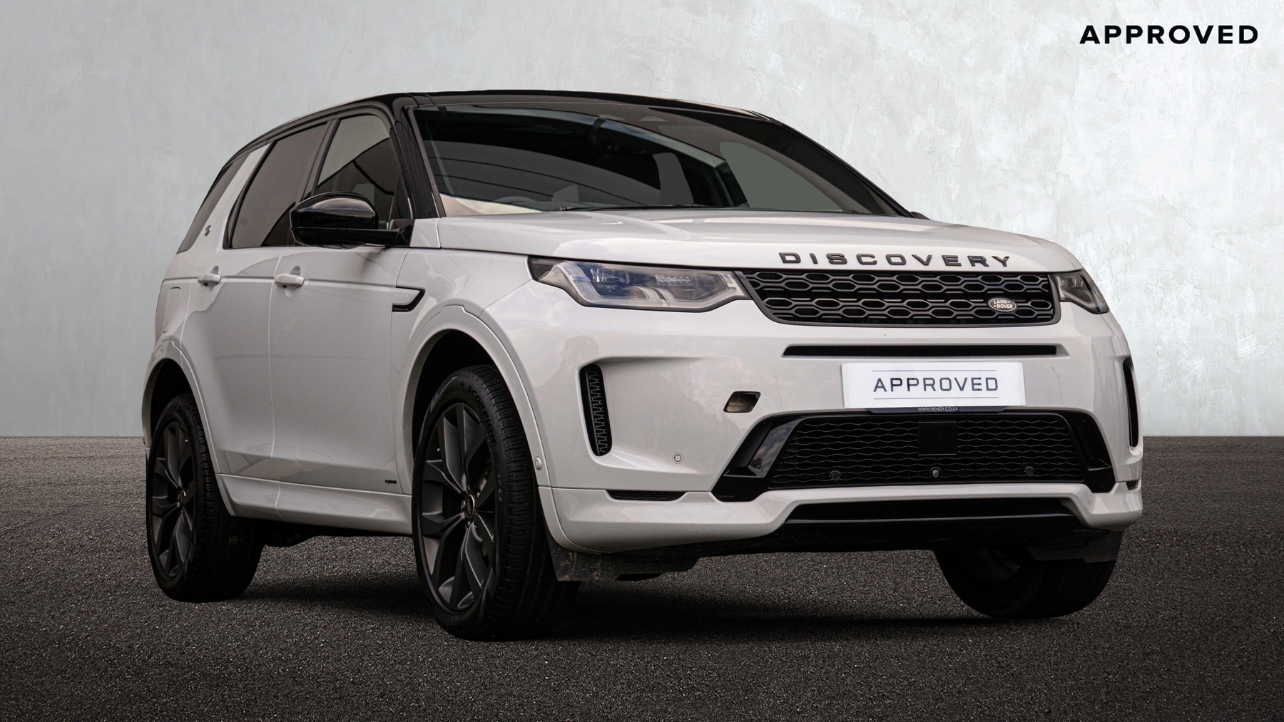 Main listing image - Land Rover Discovery Sport