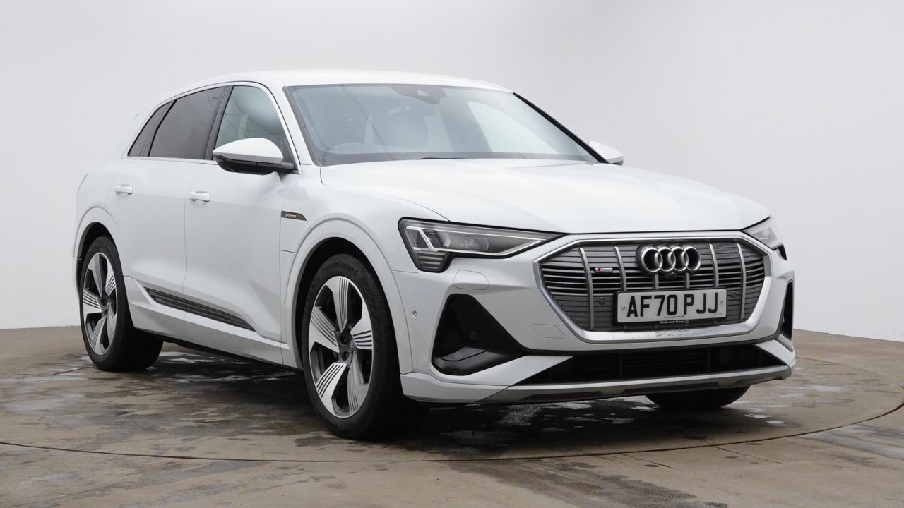 Main listing image - Audi e-tron S