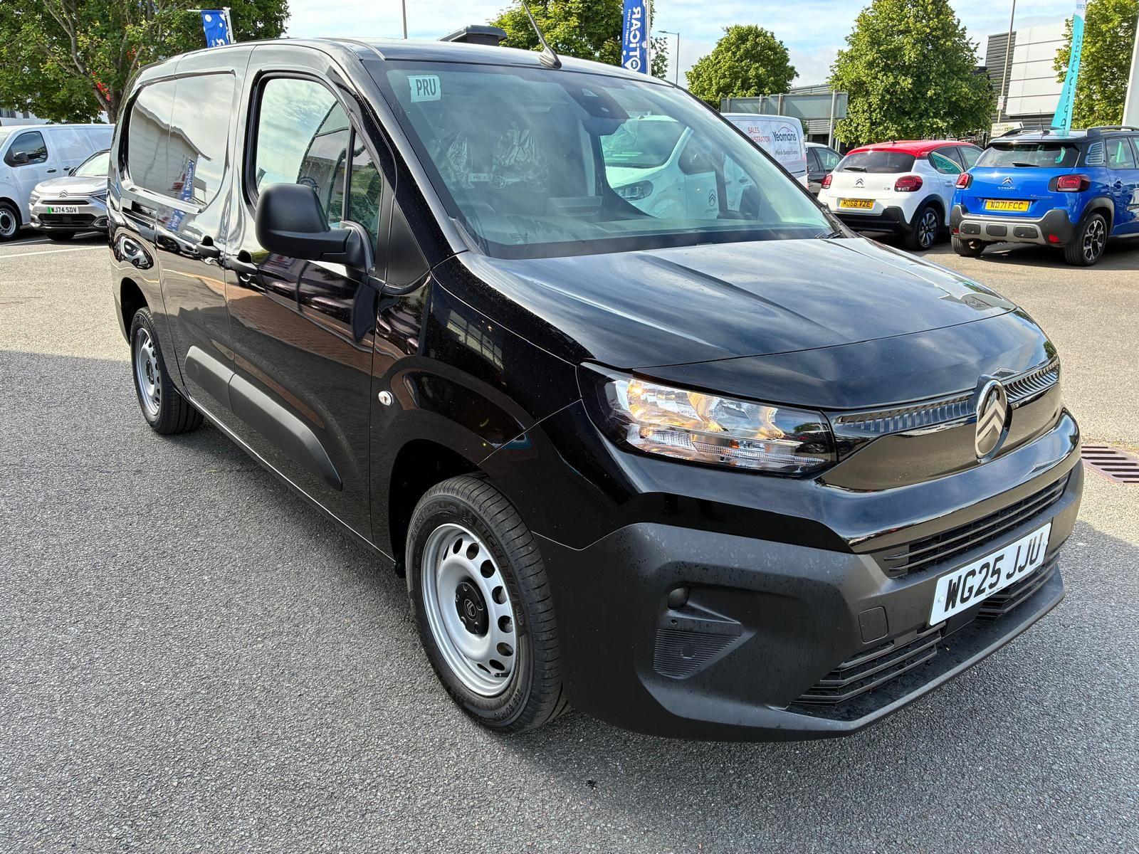 Main listing image - Citroen Berlingo Van