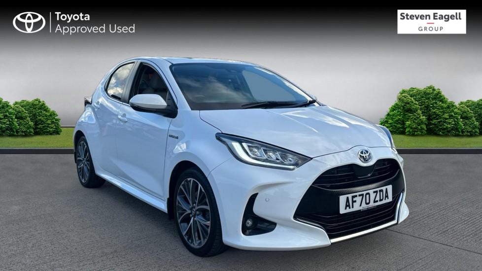 Main listing image - Toyota Yaris