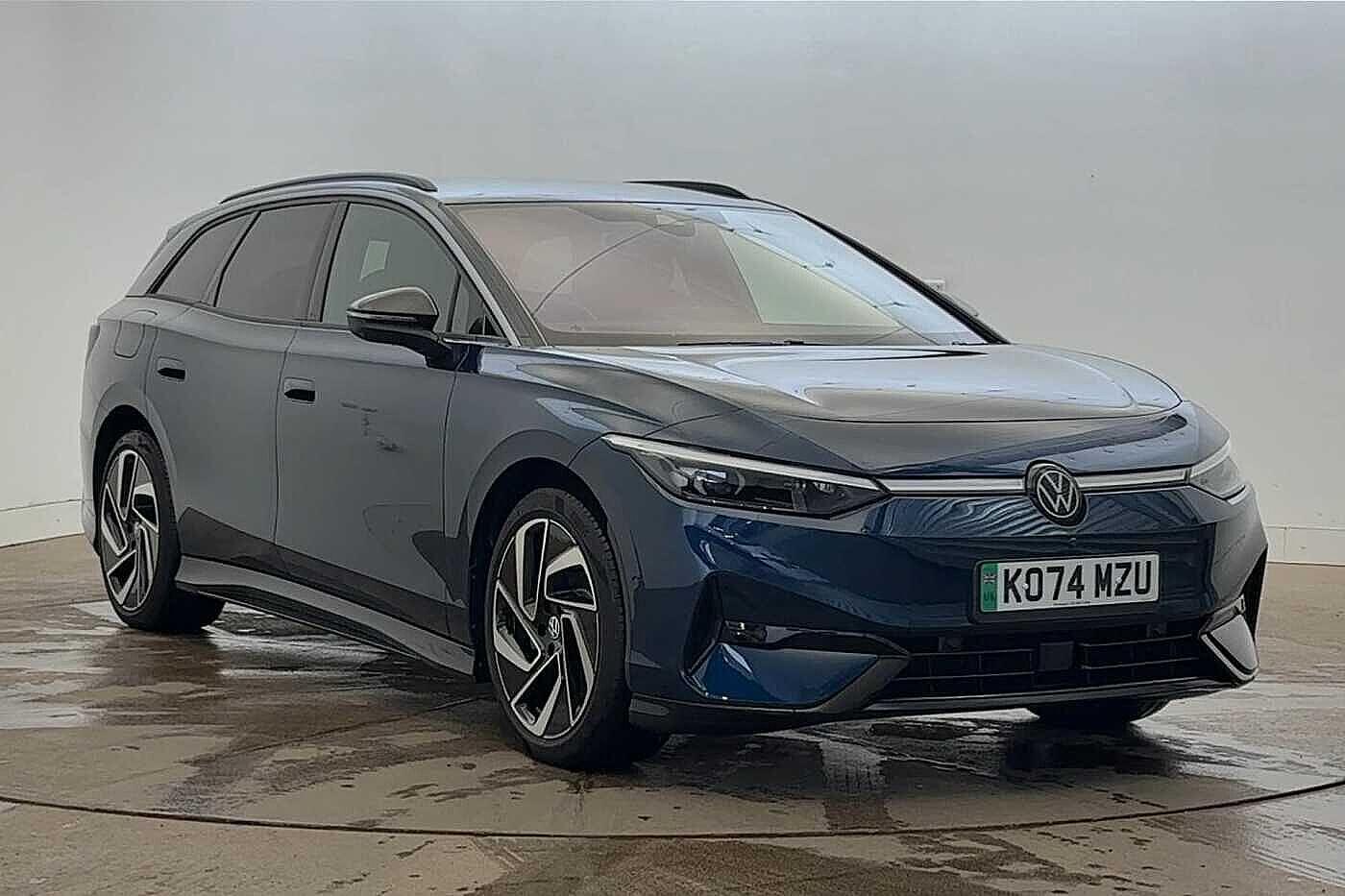 Main listing image - Volkswagen ID.7