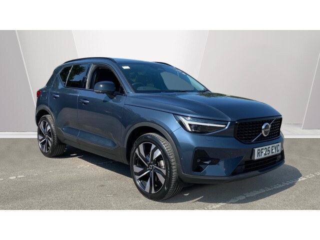 Main listing image - Volvo XC40