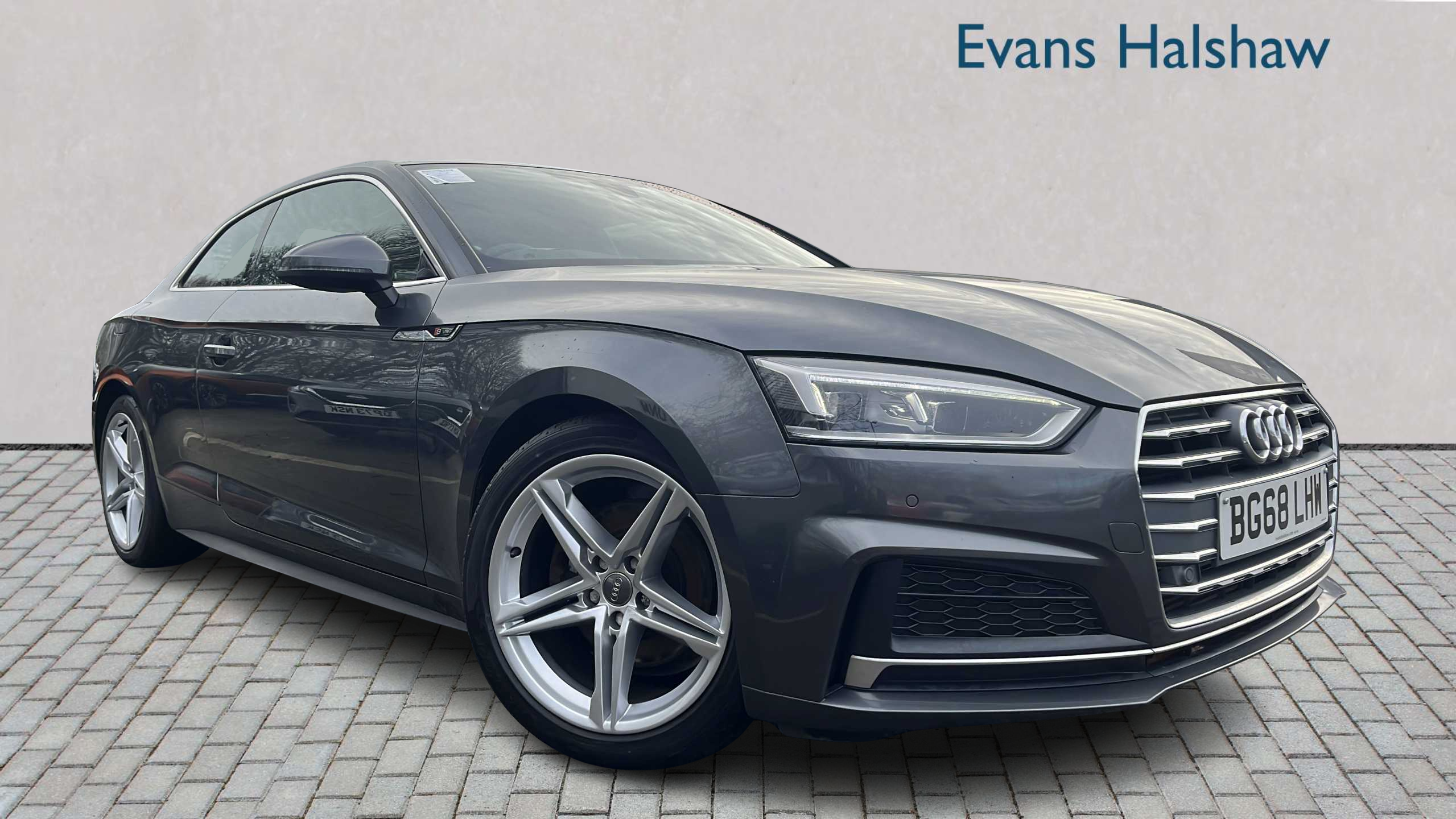 Main listing image - Audi A5