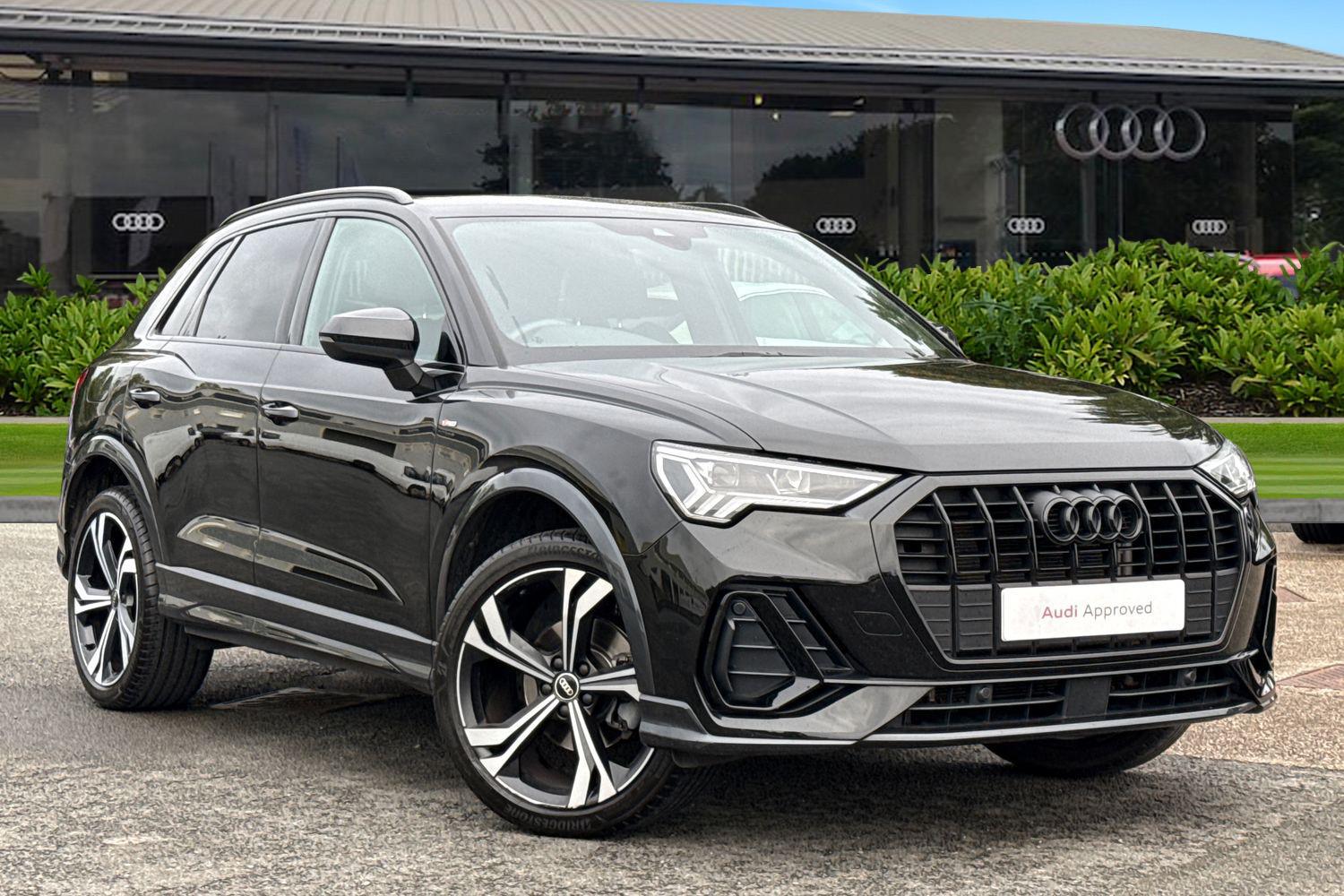 Main listing image - Audi Q3