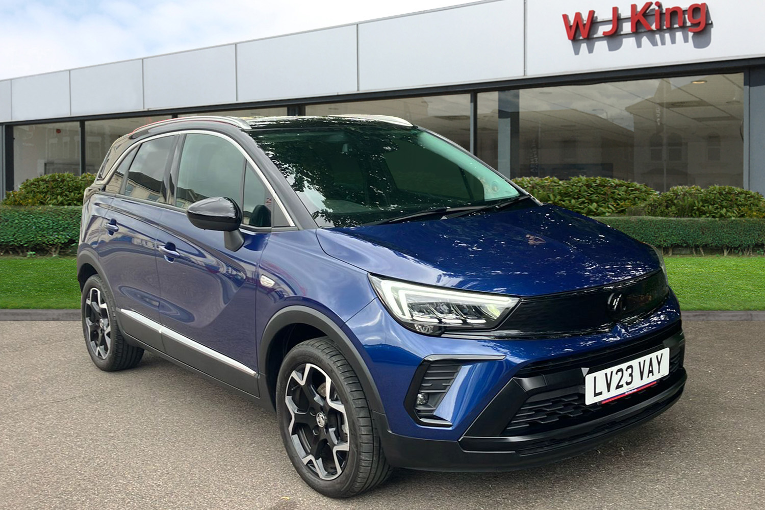Main listing image - Vauxhall Crossland