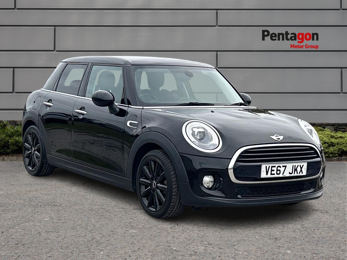 Main listing image - MINI Hatchback 5dr