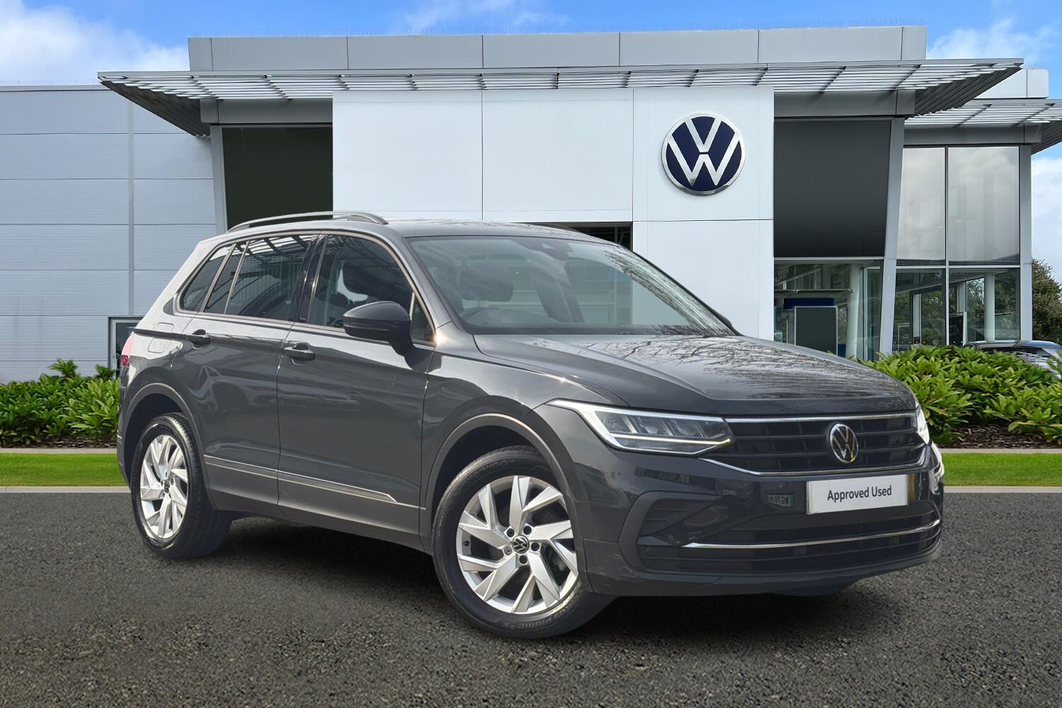Main listing image - Volkswagen Tiguan