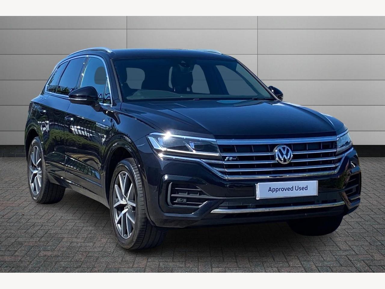 Main listing image - Volkswagen Touareg