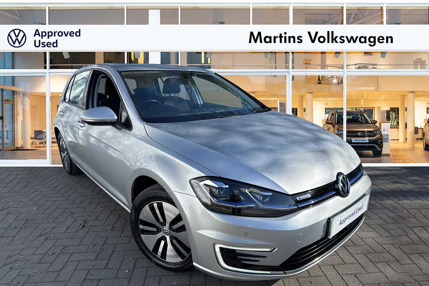 Main listing image - Volkswagen e-Golf