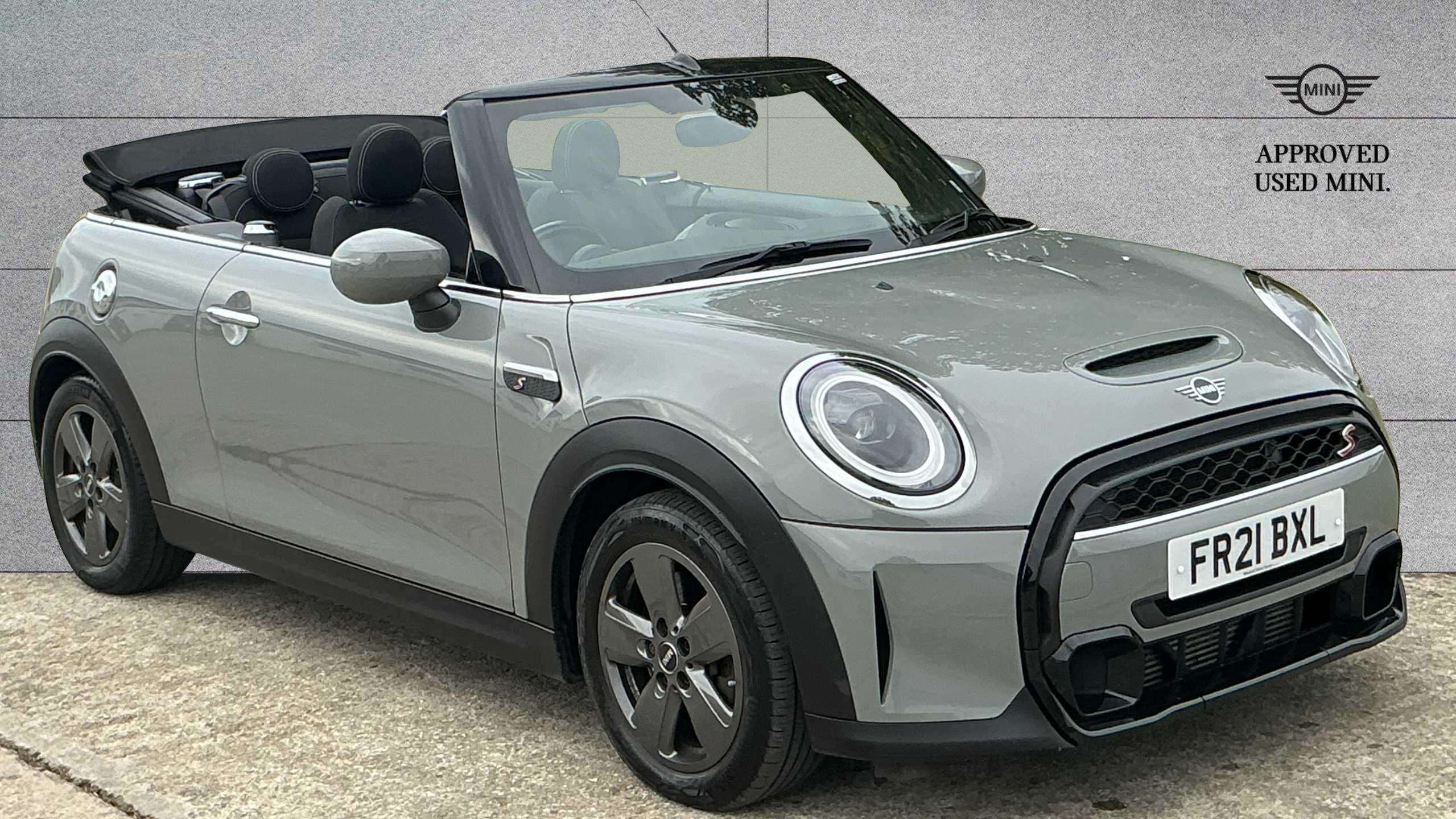 Main listing image - MINI Convertible